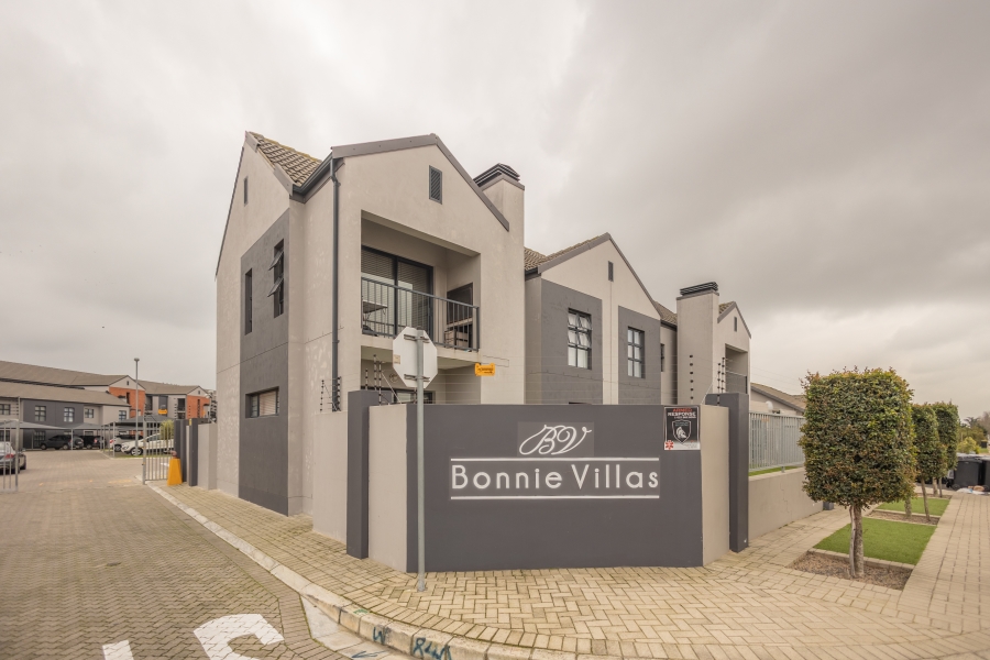2 Bedroom Property for Sale in Bonnie Brae Western Cape